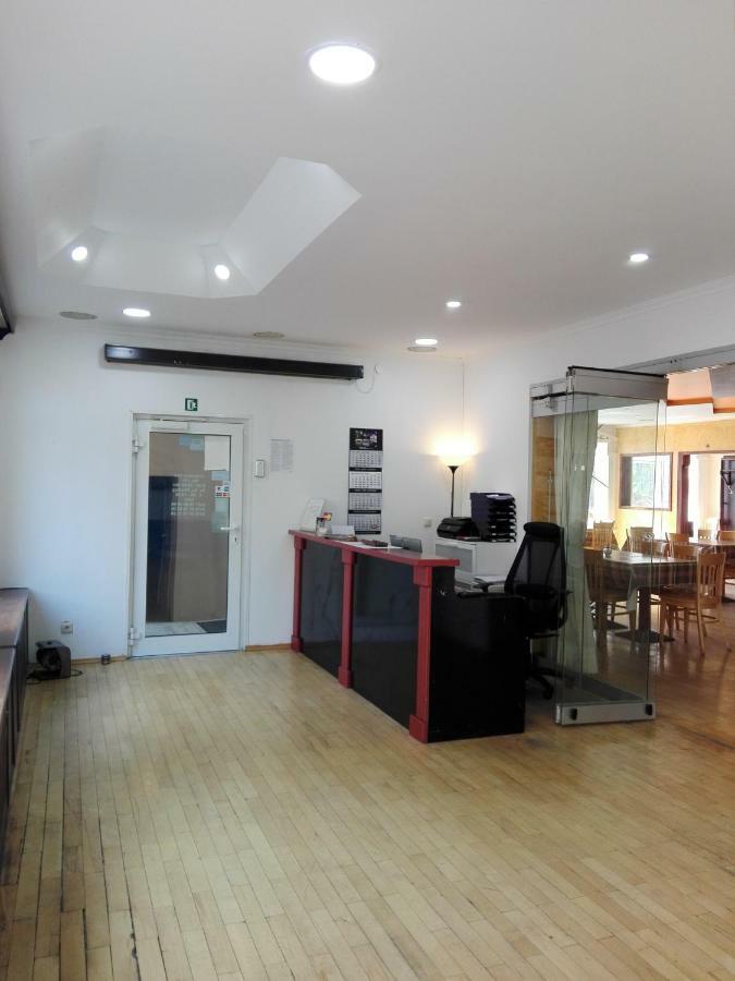 קלן Hotel Restaurant 1000 מראה חיצוני תמונה